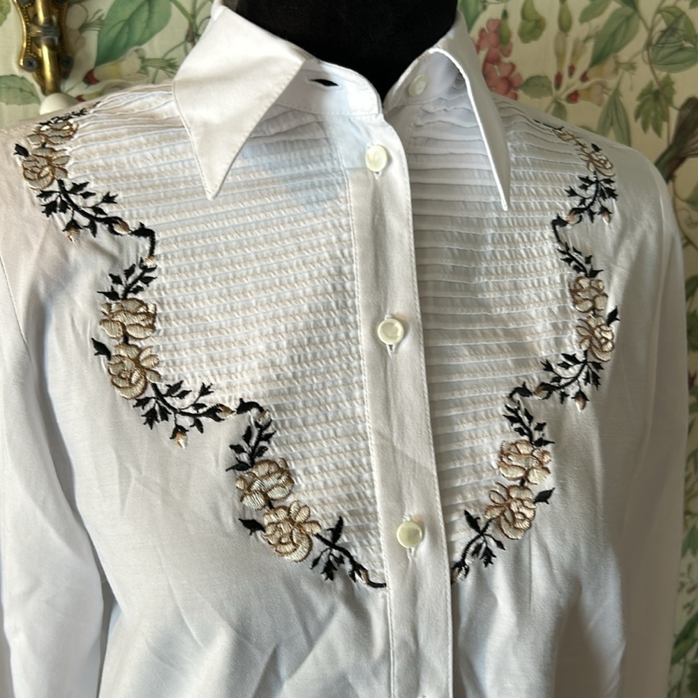 Vintage White Button-Up Blouse with Green & Tan Embroidery